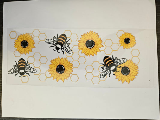 16 oz Wrap Bee W/ Flowers and Honeycombs