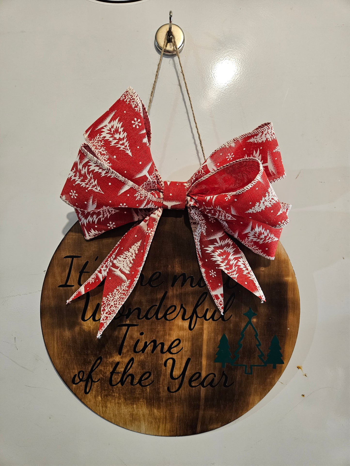 12" Circle Wood Sign "It's the most Wonderful time of year "