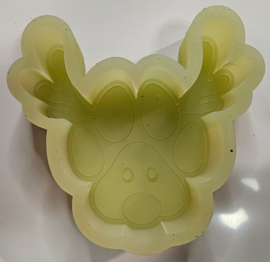 Mold Paw W/ Reindeer Antlers