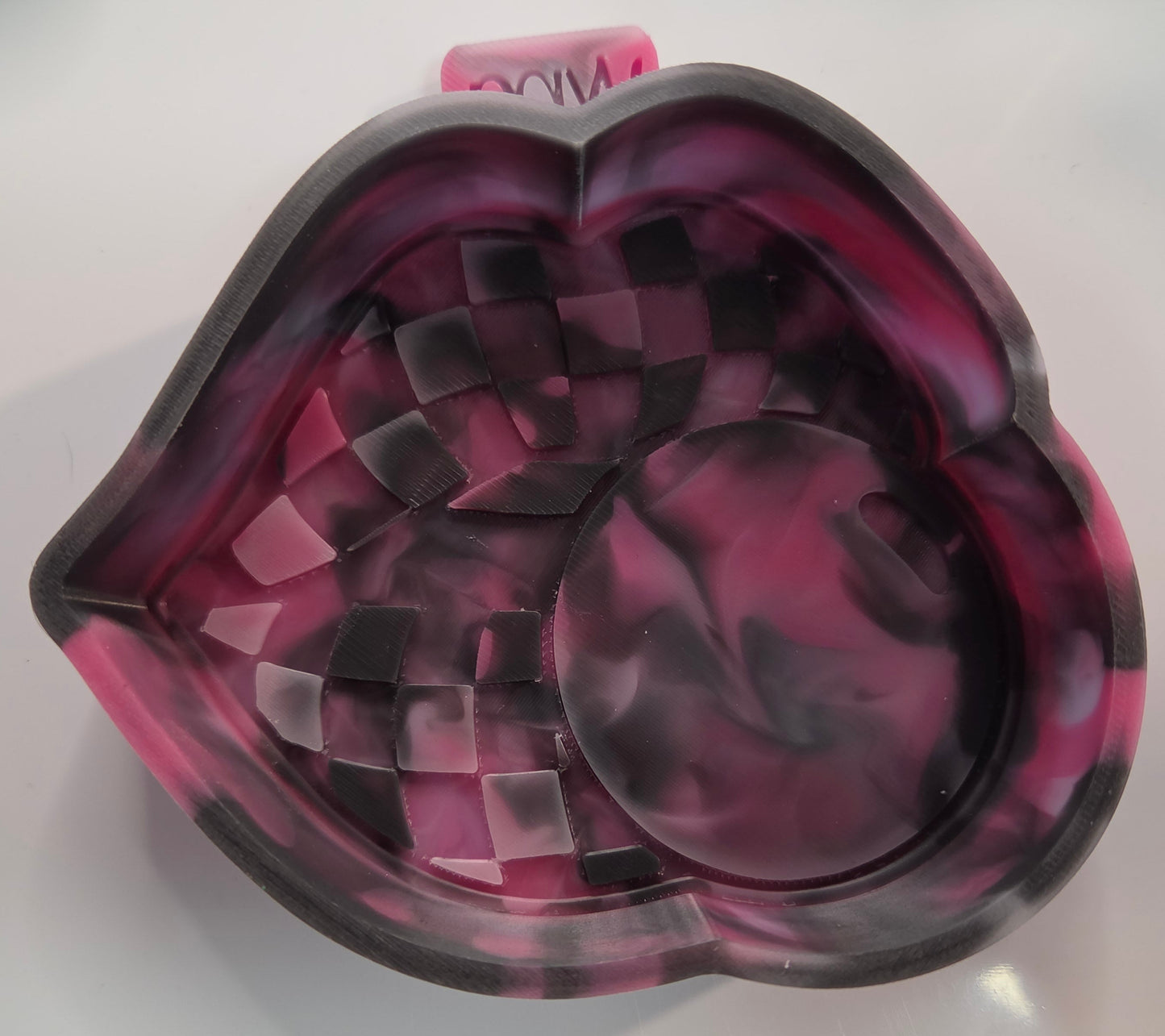 Mold Checkered Lips Blowing Gum